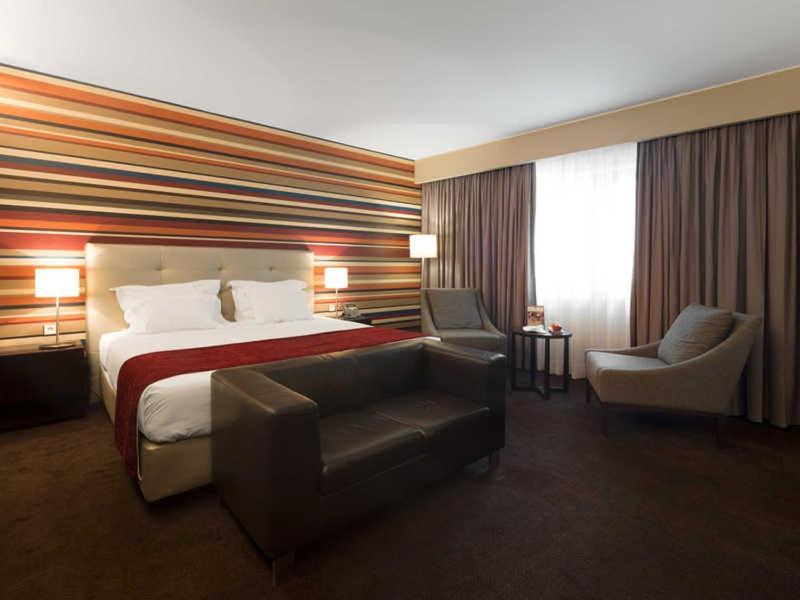 Hotel Tropico Luanda Kamer foto